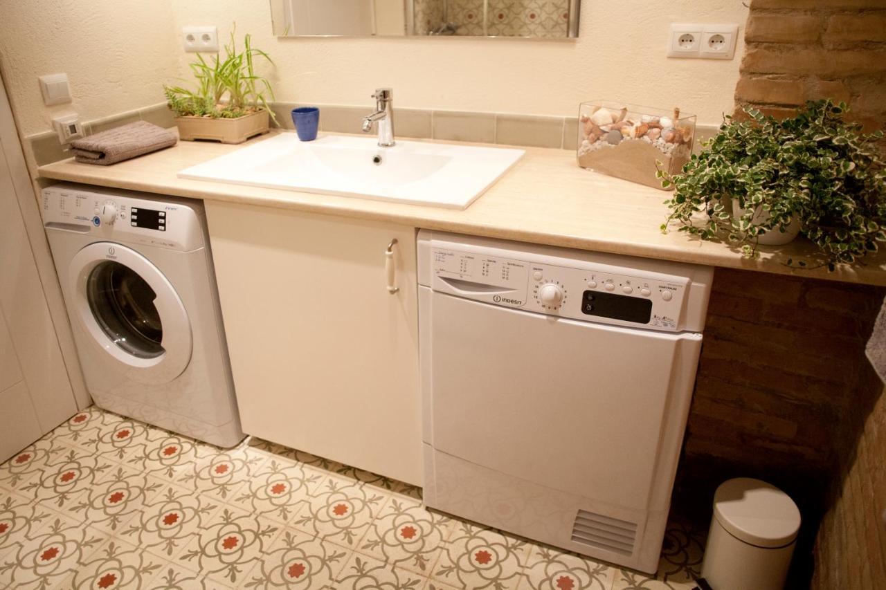 Authentic Charming Apartment/Wifi/Air Conditioning Valencia Ngoại thất bức ảnh